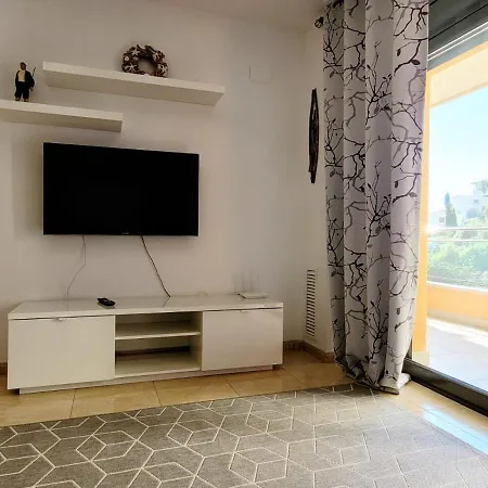 With Terrace * リョレート・デ・マル